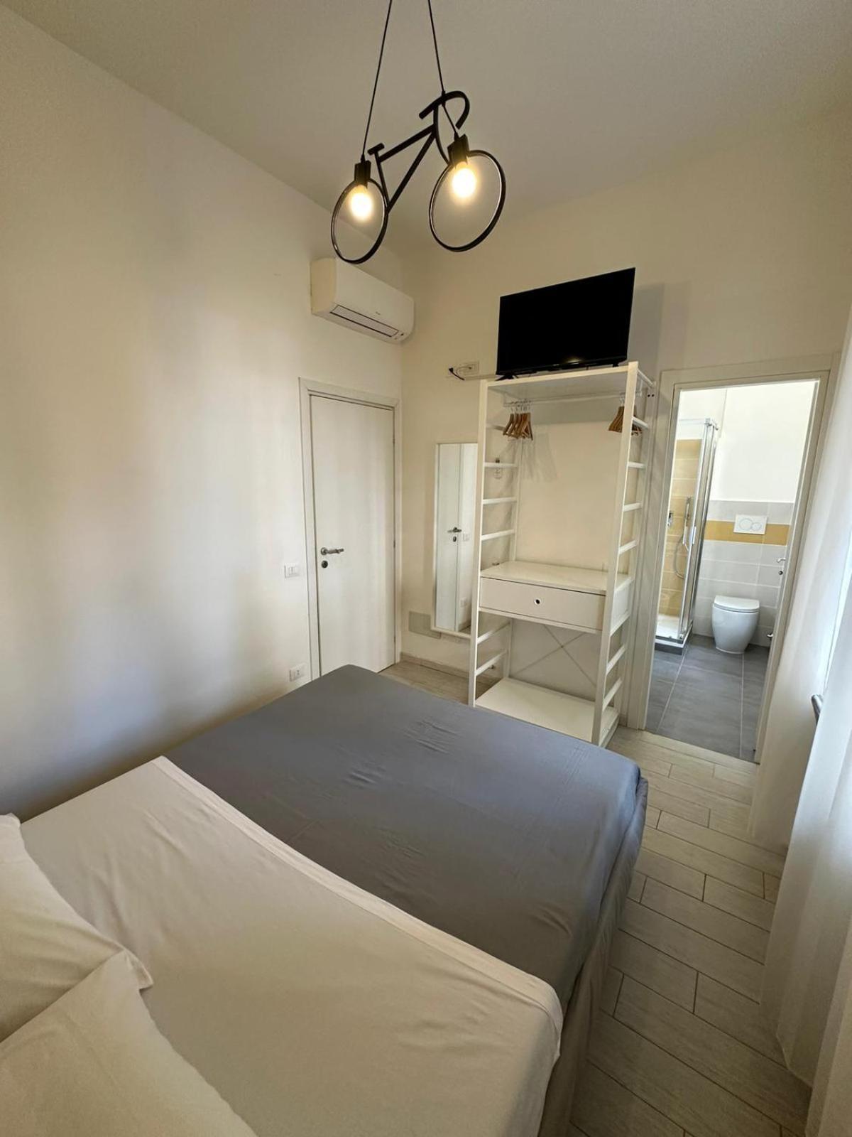 Bed&Bikerome Angelico Hotel Buitenkant foto